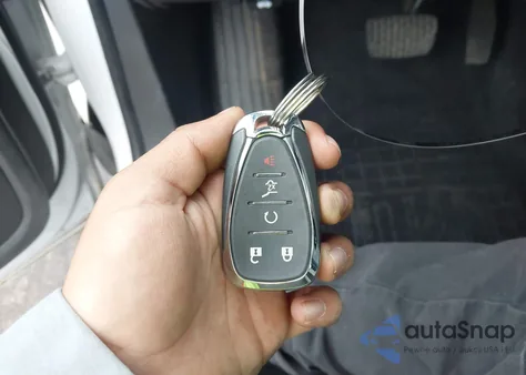 2020 Chevrolet Equinox Fwd Lt 2.0L Turbo z USA, uszkodzony, nr VIN 3GNAXLEX0LS716716